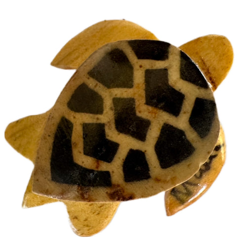 Da Hawaiian Store Handcrafted Wooden Honu Turtle Magnet – Maui Souvenir